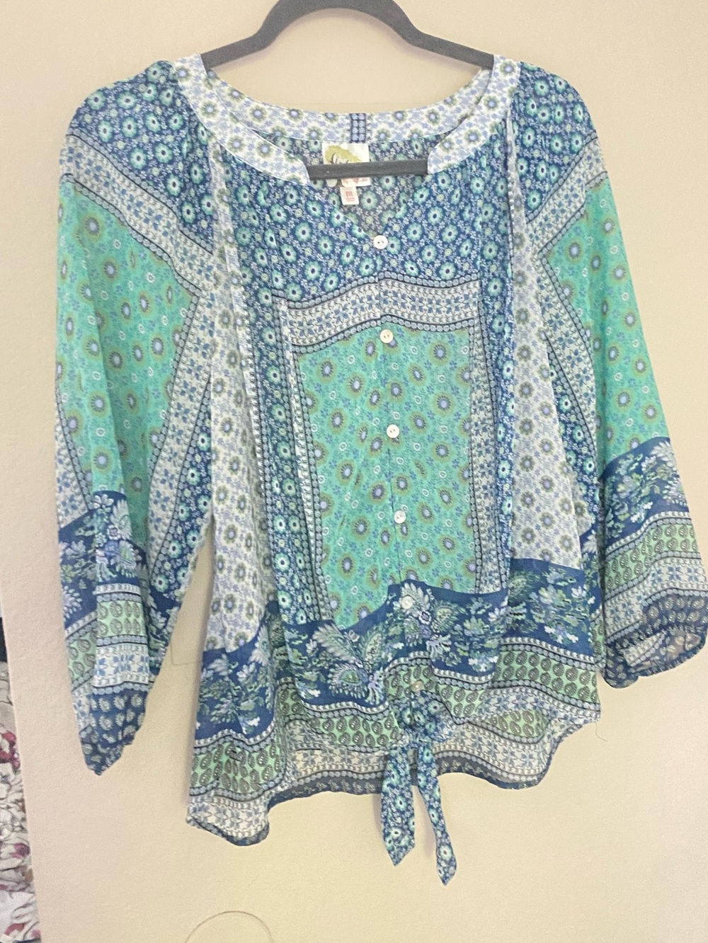 fig and flower Green & Blue Printed Tie-Front Blouse